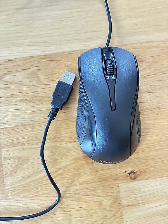 Tastiere: PC-Set: Cherry/Terra USB Tastatur + Intertronic USB Maus – Usato da St. Gallen venduto da Sirii9000 2