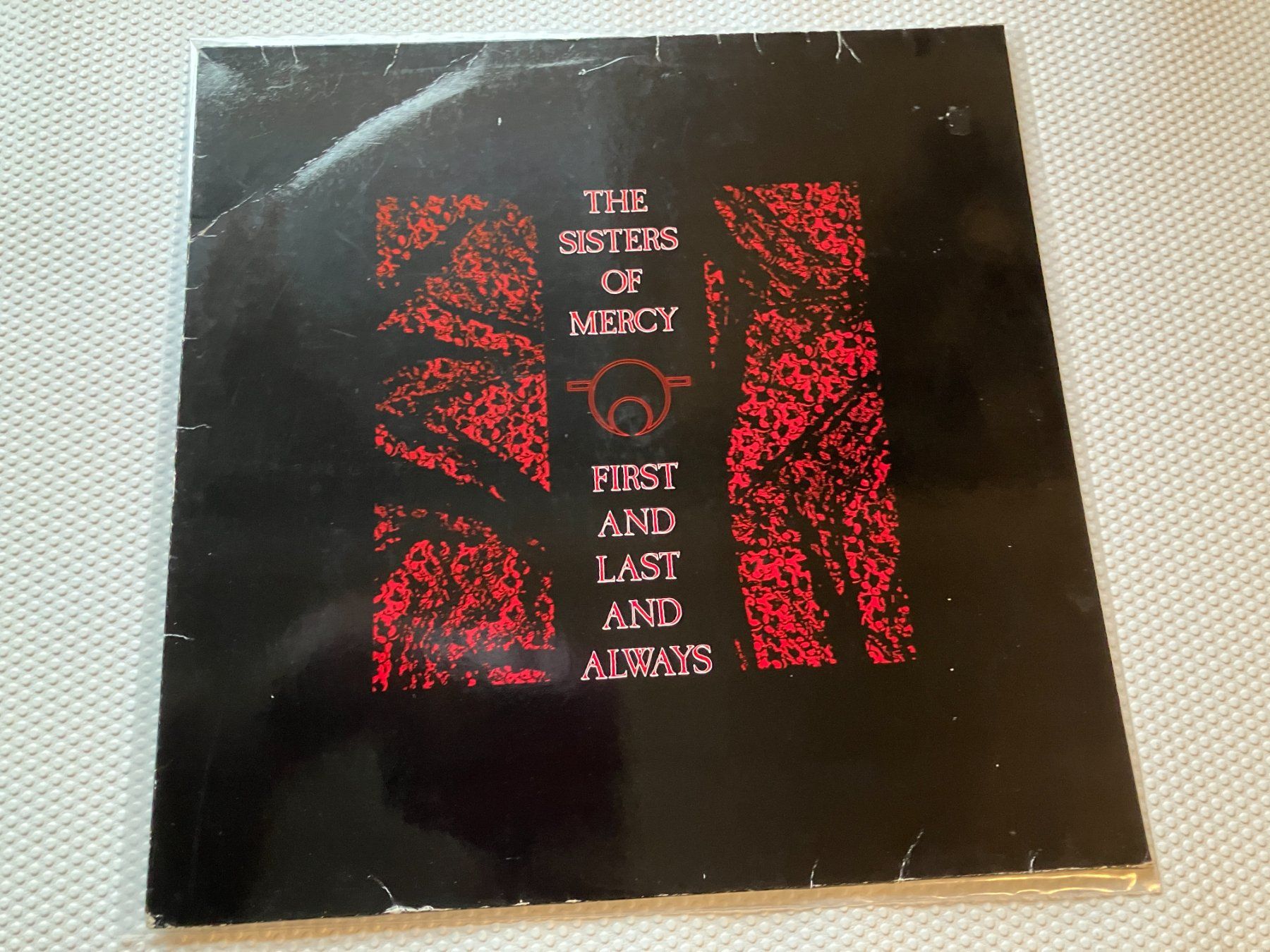 Dischi in vinile: The SistersOf Mercy – Usato da Aarwangen venduto da Jukebox3