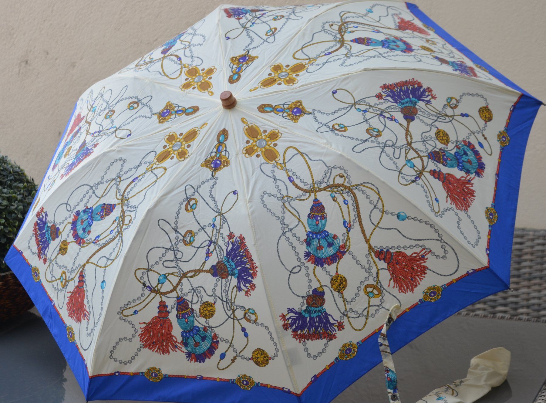 Dior Regenschirme: Christian Dior Regenschirm /  parapluie – Gebraucht aus Collonges von Auganien 2
