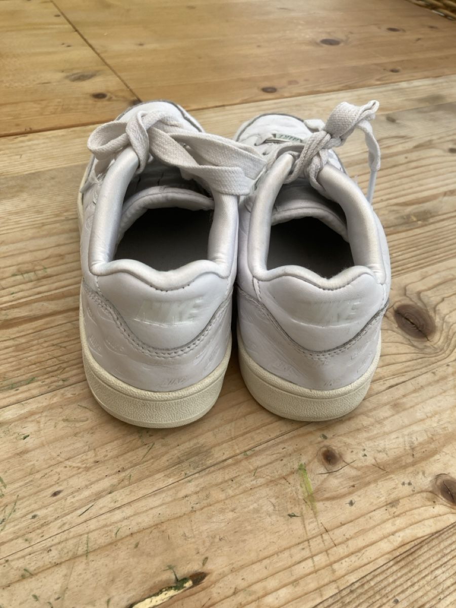 Nike Scarpe per ragazze: Nike Snesker – Usato da Romanshorn venduto da gokken 2