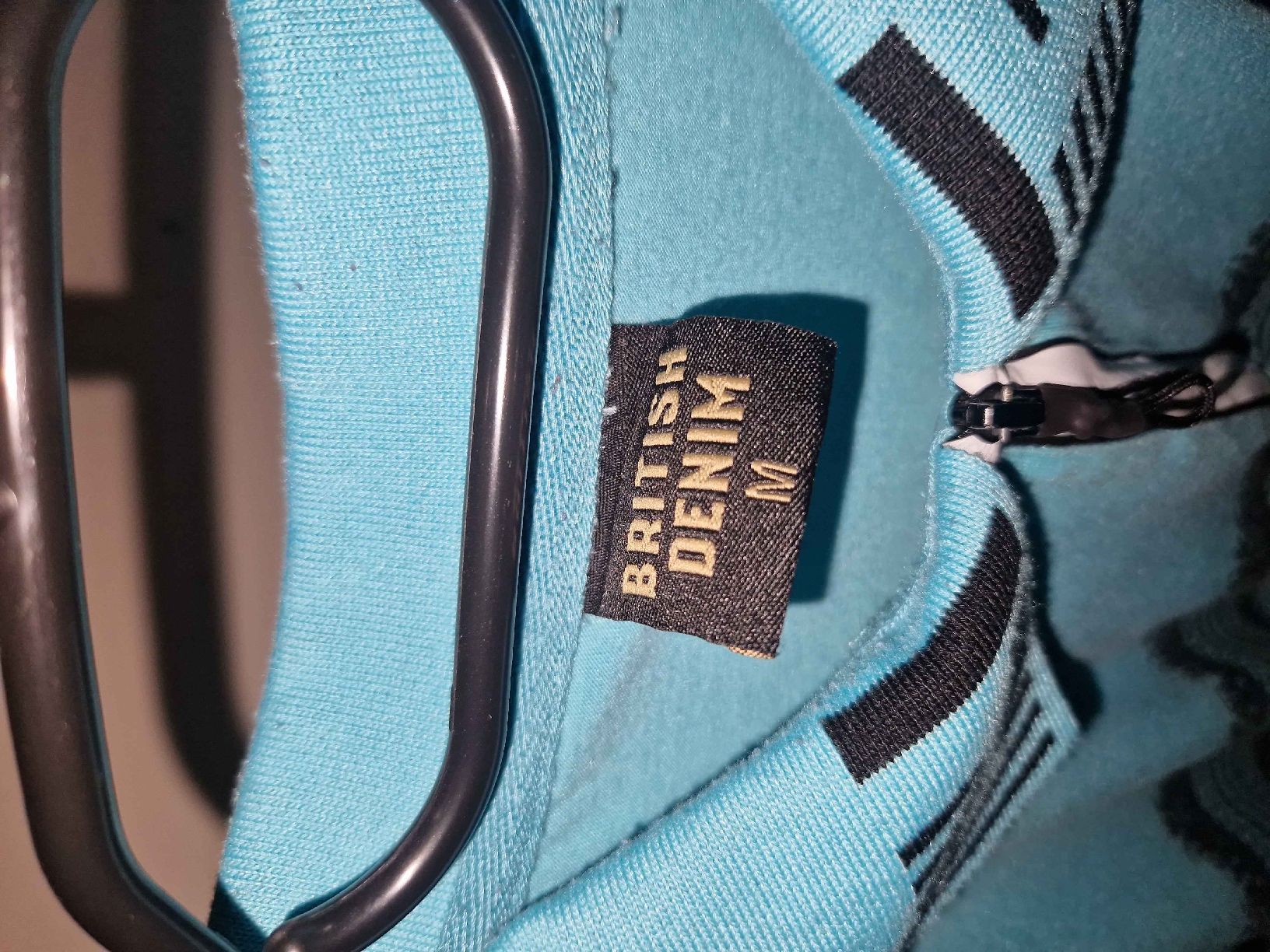 Magliette Polo: British Denim Zip-Polohemd, Gr. M, neuwertig, hellblau – Nuovo (secondo la descrizione) da Berikon venduto da Wiederverwender2024