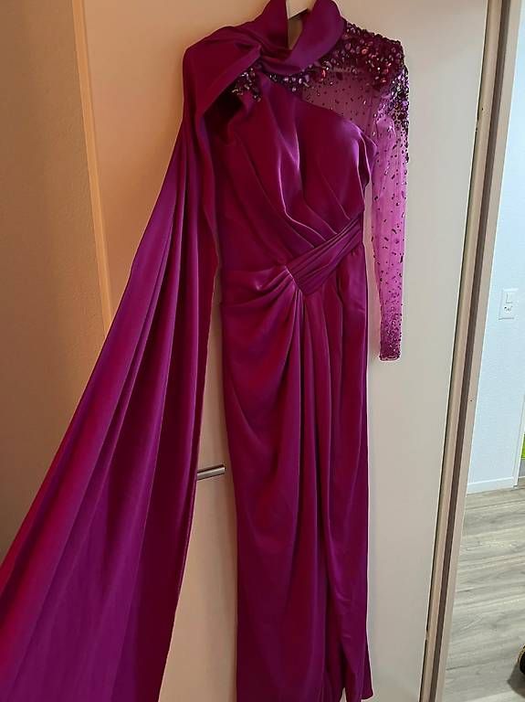 Vestiti: Abendkleid – Nuovo (secondo la descrizione) da Biberist venduto da BO1982