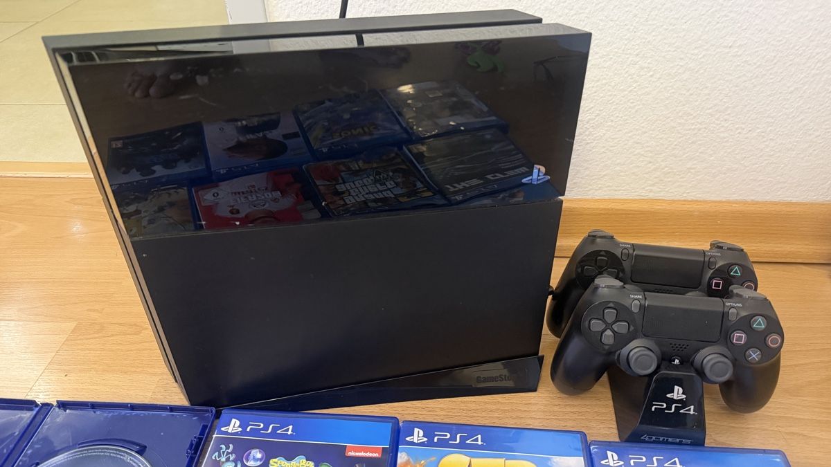 Sony Console: PlayStation 4 – Usato da Kreuzlingen venduto da Lion_10 3