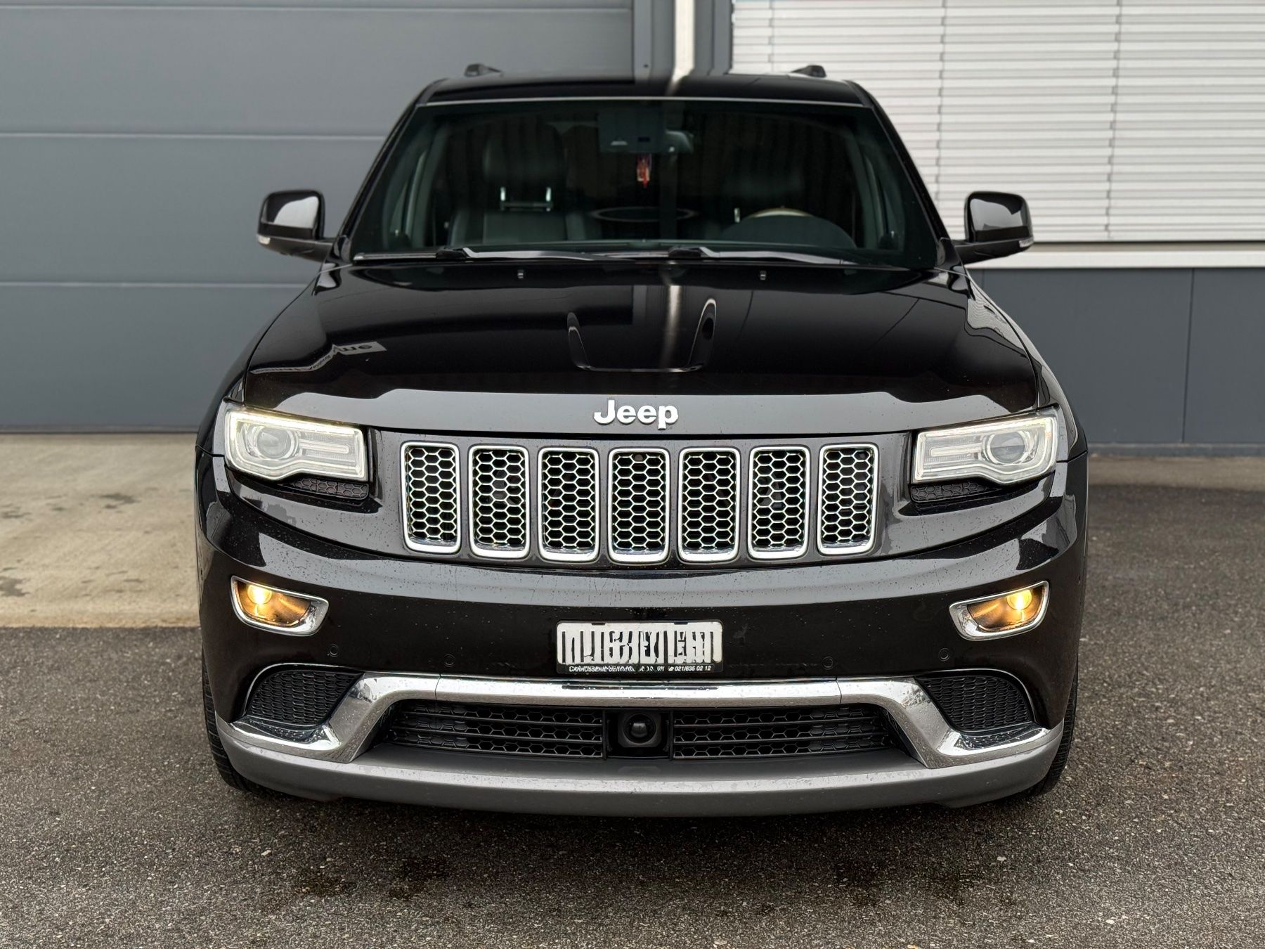 Jeep Automobili: Jeep Grand Cherokee 3.0 CRD Summit Automatic – Usato da Luzern venduto da Off-Road-01
