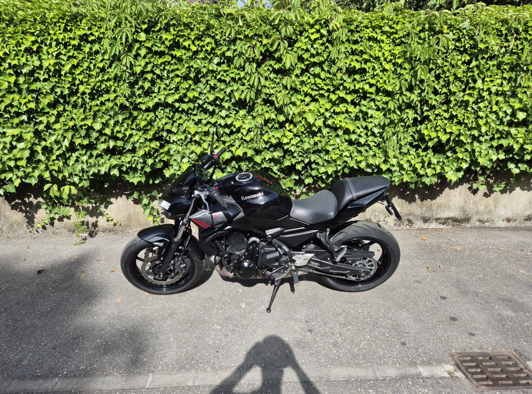 Kawasaki Route: KAWASAKI Z 650 – D'occasion à Yverdon-les-Bains par MotoMark 1