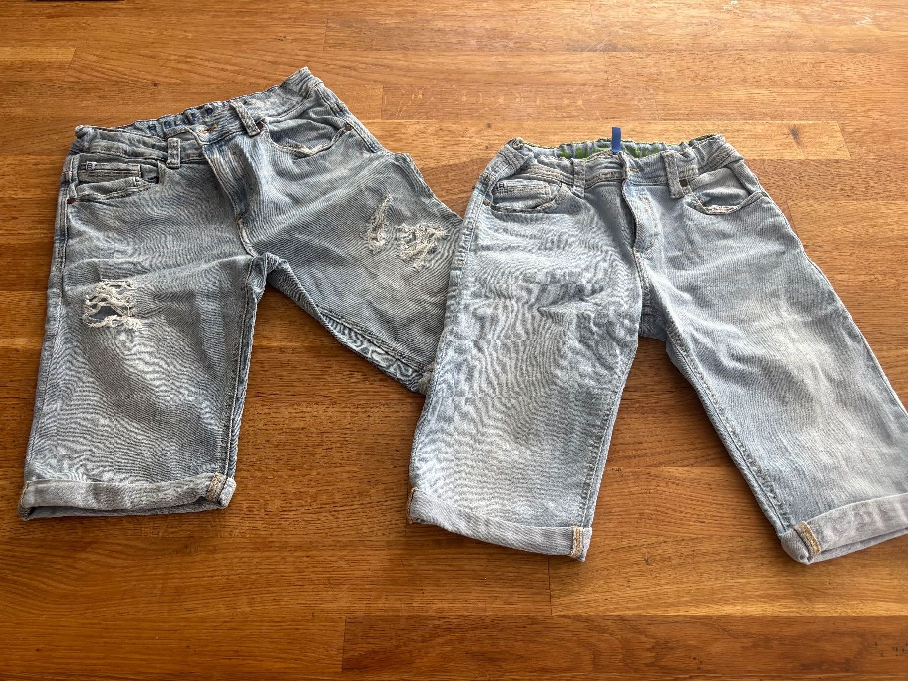 We Pantaloni: 2 WE jungs Shorts gr 152/158 – Usato da Geuensee venduto da sonnetje