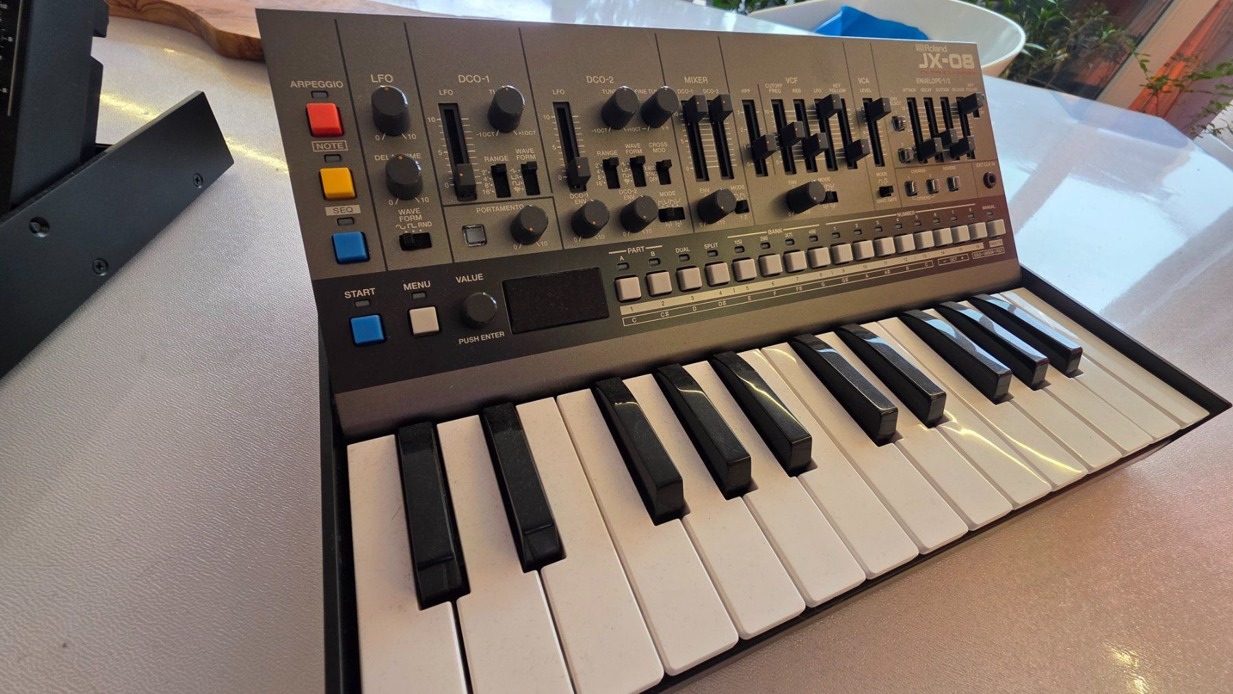 Roland Strumenti musicali: ROLAND JX-08 – Usato da Winterthur venduto da Navitimer