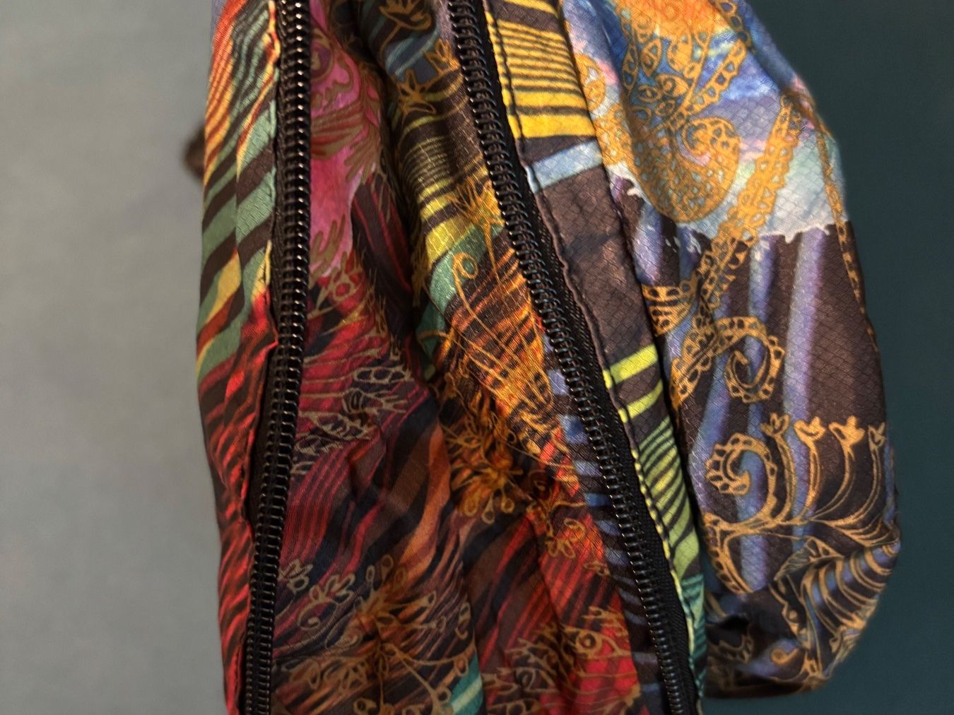 Desigual Borse da donna: Handtasche Desigual bunt gemustert mit Schmetterling – Usato da Bülach venduto da bjoernbenny 4