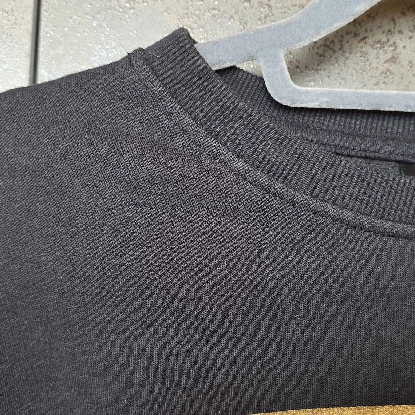 Maglioni & Felpe: 🐸 PINE RIDGE PULLOVER S SCHWARZ MIT PRINT – Nuovo (secondo la descrizione) da Môtier (Vully) venduto da Frogs 3