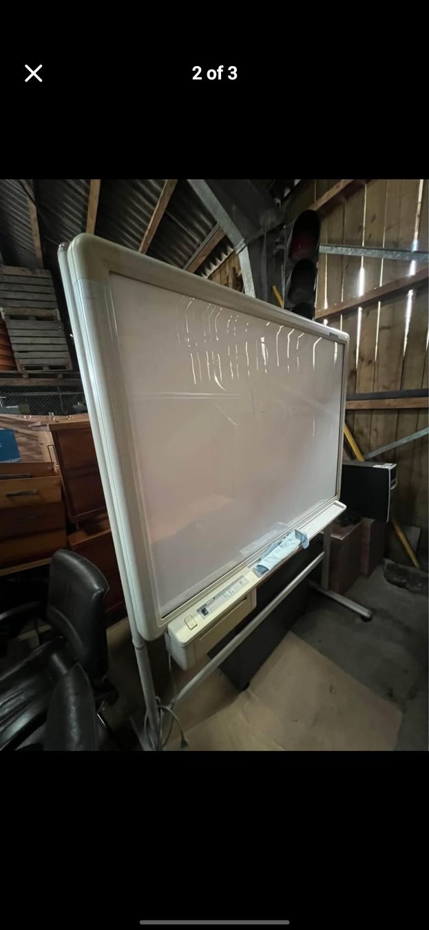 Lavagne: Tableau Flipchart intelligent à vendre ! – Usato da Froideville venduto da Iseki1910 1