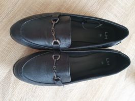 Mocassins noirs élégants - Taille 39 - Comme Neufs!