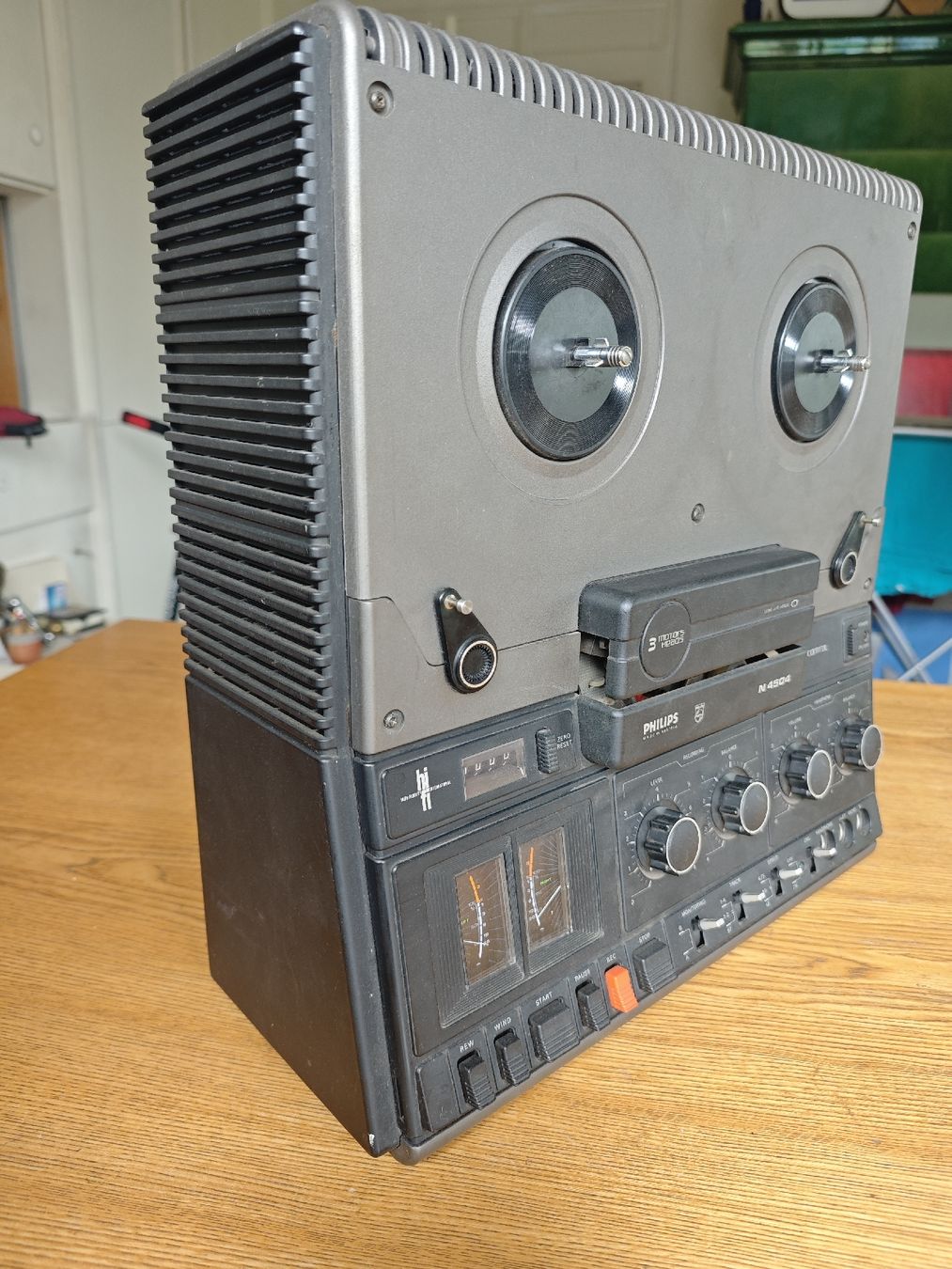 Philips Registratori: Tonbandgerät Philips N4504 – Usato da Zollikon venduto da mK_bLly
