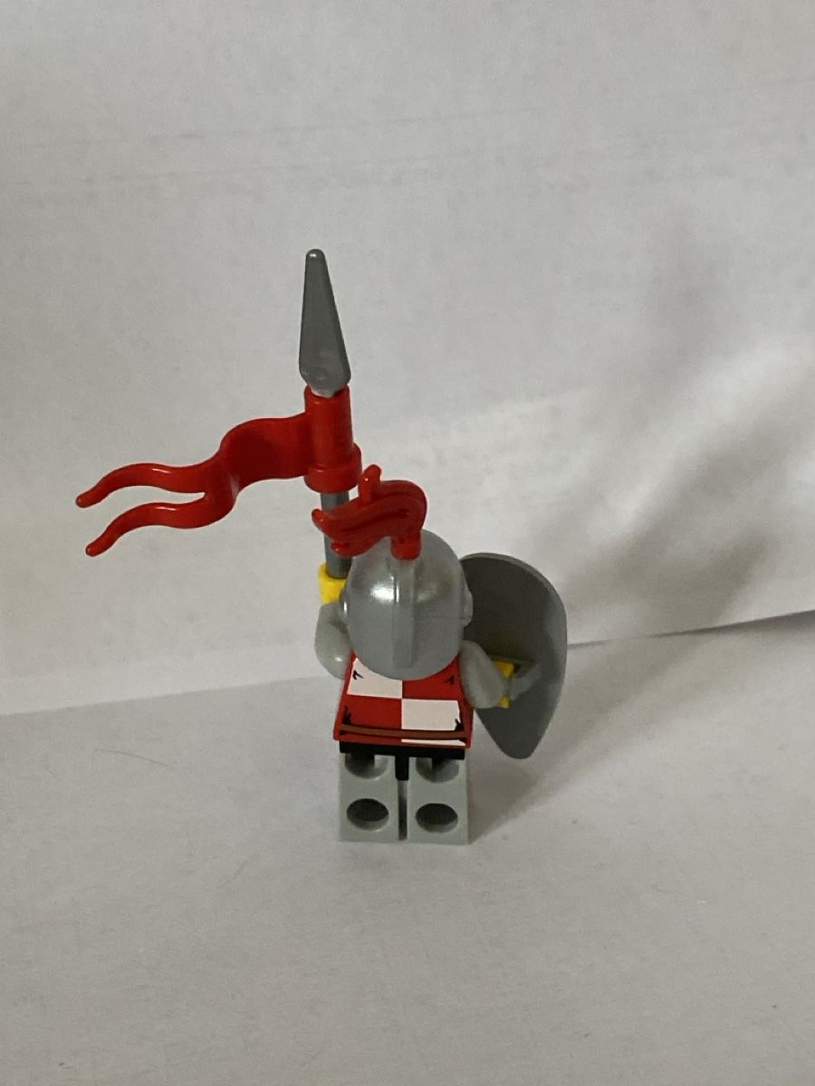 Lego Baukästen: Lego Figur Ritter Fahne & Schild – Gebraucht aus Gränichen von cat_lady 1