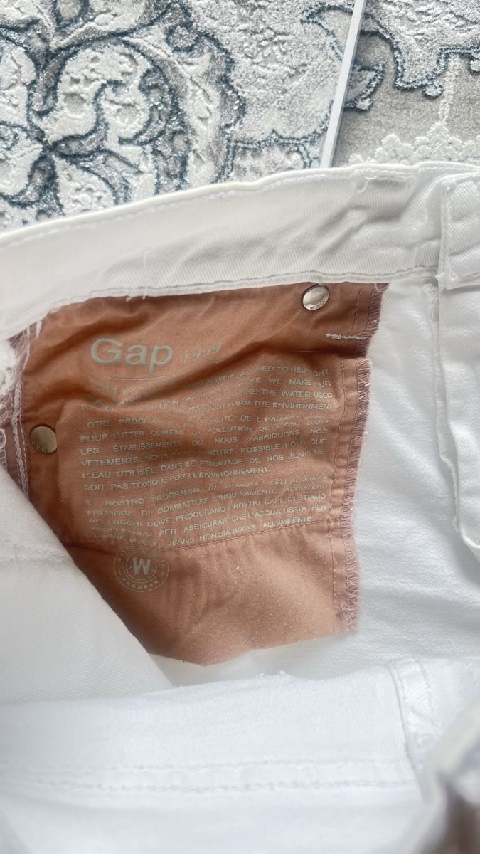 Gap Pantaloni: Gap Shorts S – Usato da Davos Platz venduto da Infinity795 5