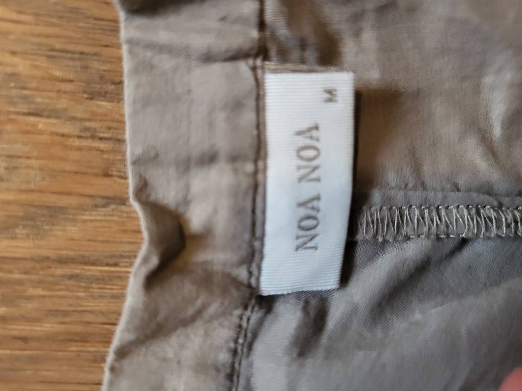 Pantaloni: Noa Noa Hose Gr.M – Usato da Windisch venduto da ank_6wwq 2