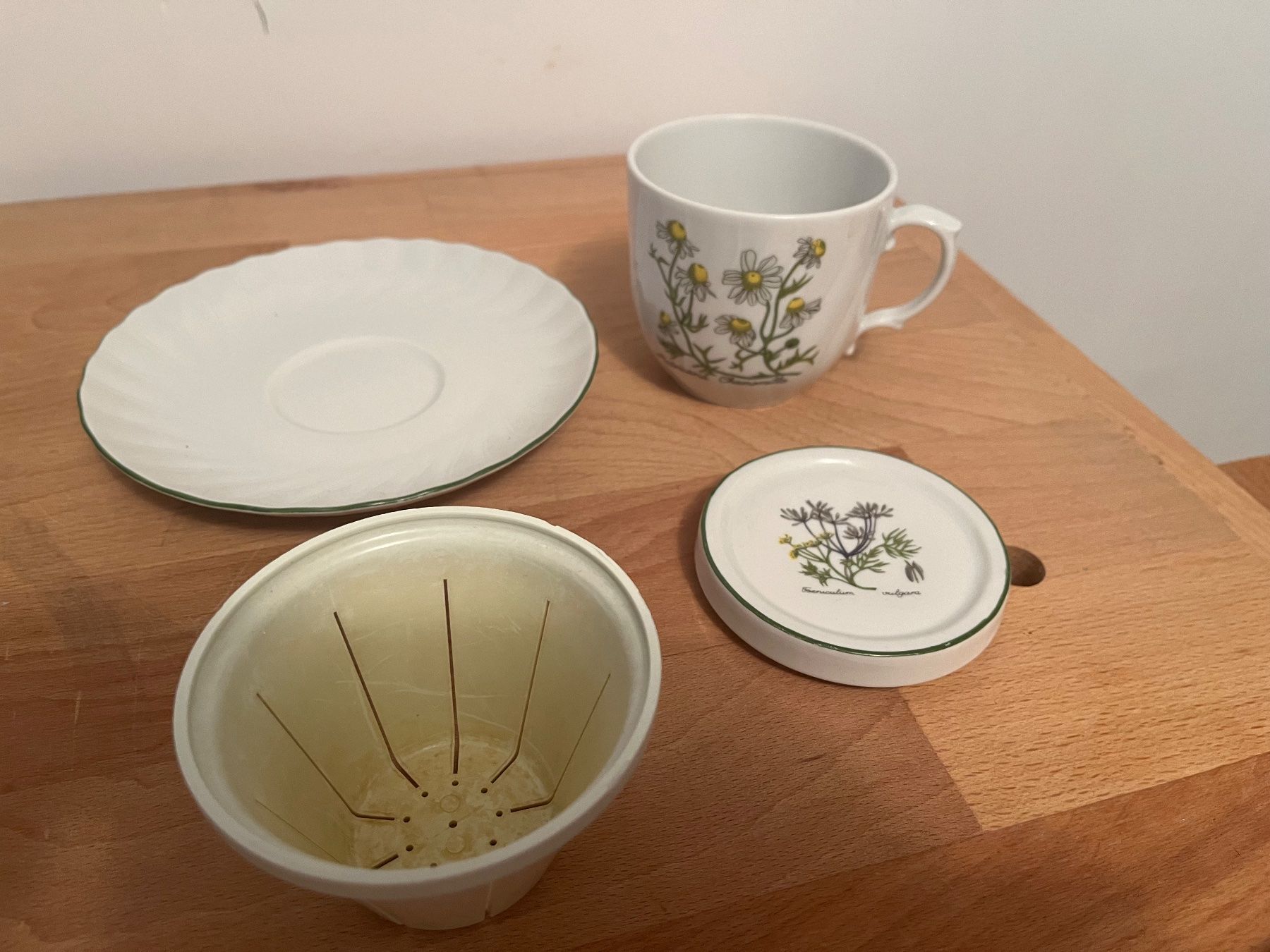 Seltmann Tassen: Teetasse mit Deckel von Seltmann Weiden – Gebraucht aus Zollikofen von pico27 1