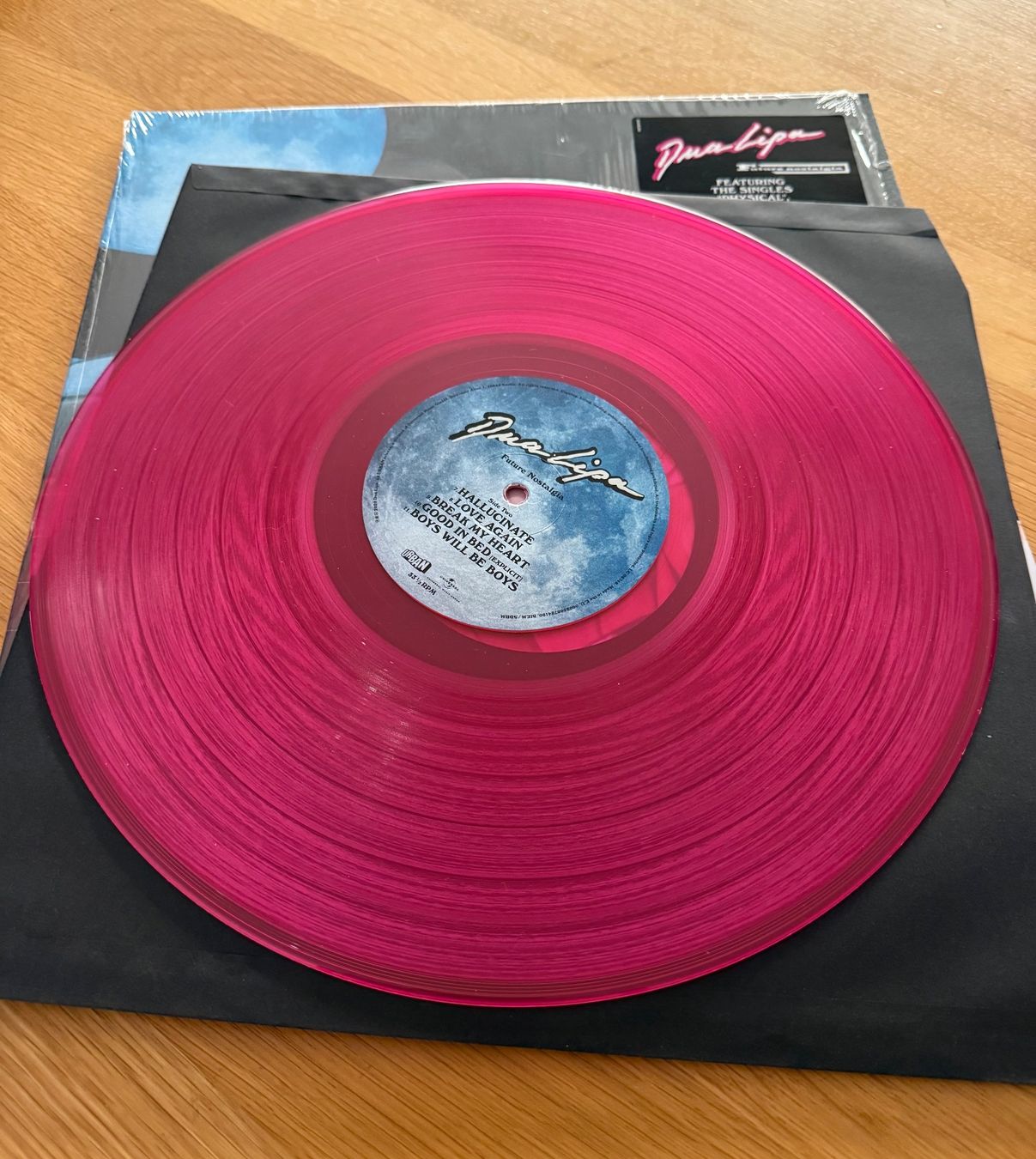 Dischi in vinile: Dua Lipa Future Nostalgia Neon Pink Vinyl LP – Nuovo (secondo la descrizione) da Basel venduto da Rouge. 1