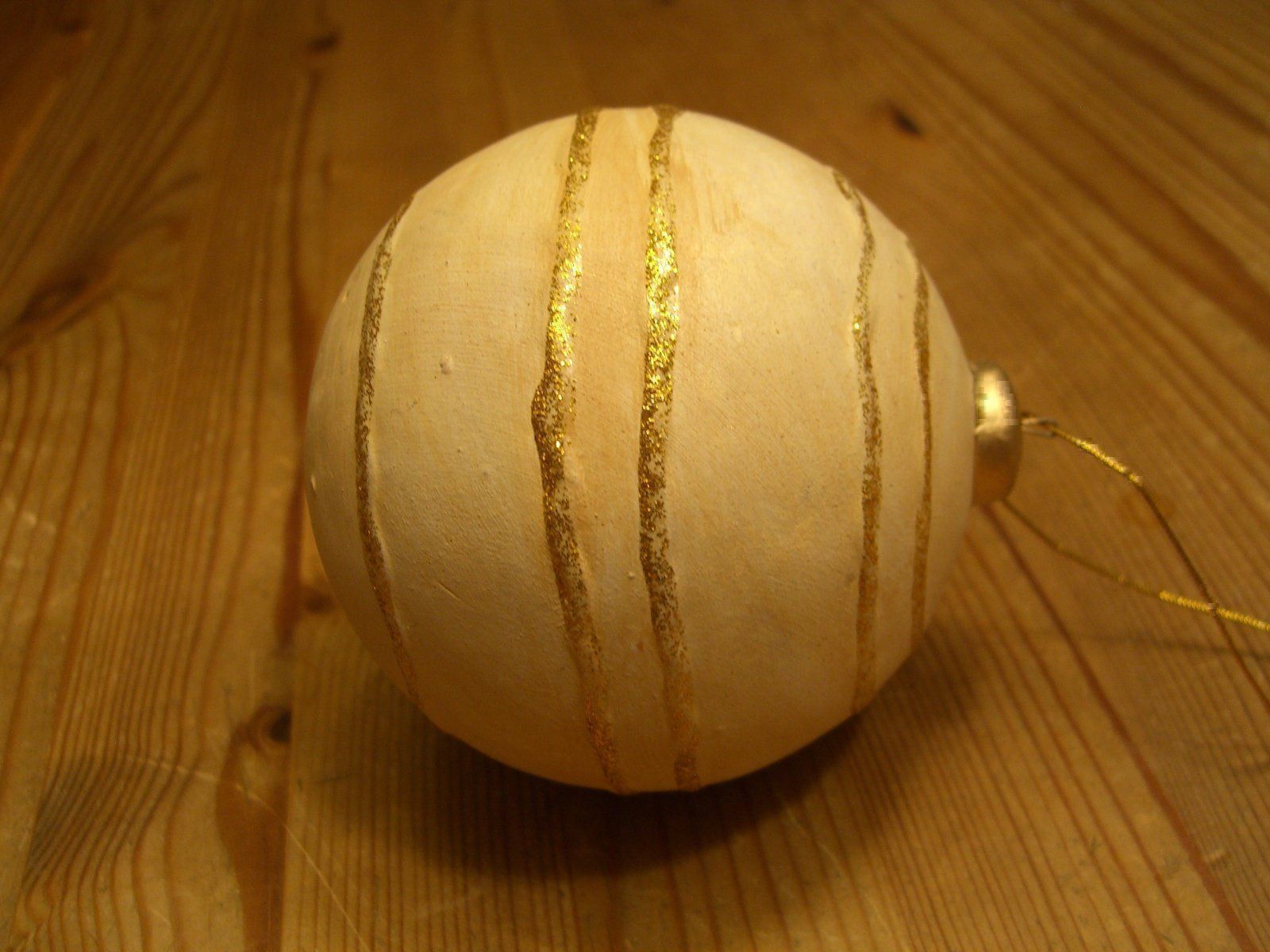 Alle Dekorationen: sehr schöne Christbaumkugel aus Keramik – Gebraucht aus Winterthur von Gaia 1
