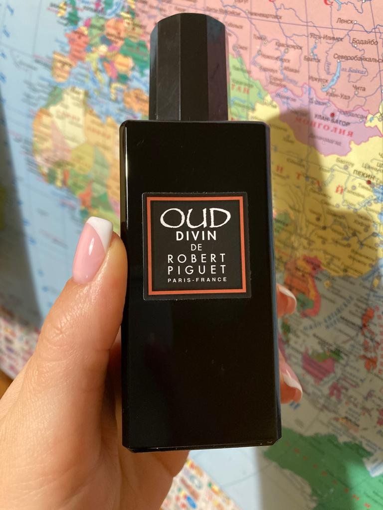 Parfums & Eau de Toilette: Robert Piguet oud Divine 6 ml sample – Neuf (Voir description) à Chêne-Bougeries par Seetooyoo 1