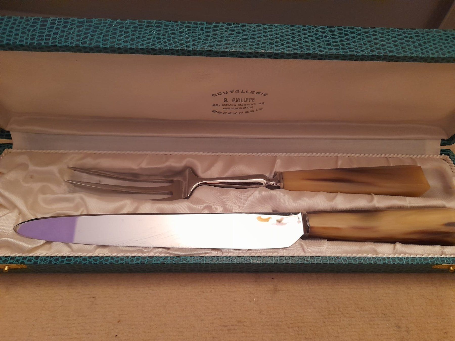 Set di posate: Vorlegebesteckset mit Horngriffen – Usato da Basel venduto da ARTICTED 2