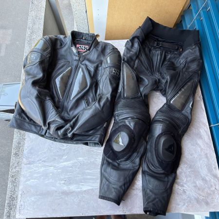 Combinaison moto IXS en cuir