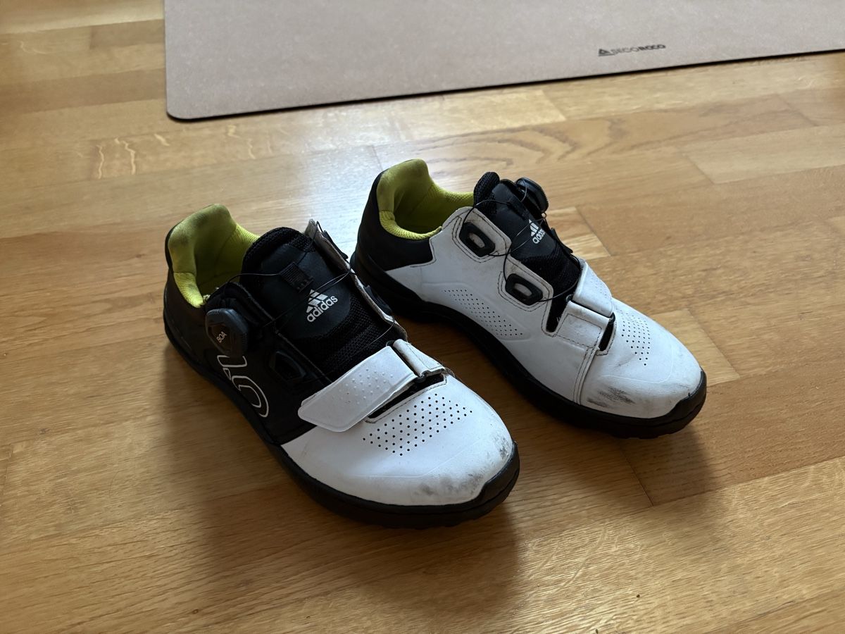 Herrenschuhe: Five Ten KESTREL PRO BOA Kern schwarz/weiß – Gebraucht aus Bettlach von ann_t6wp