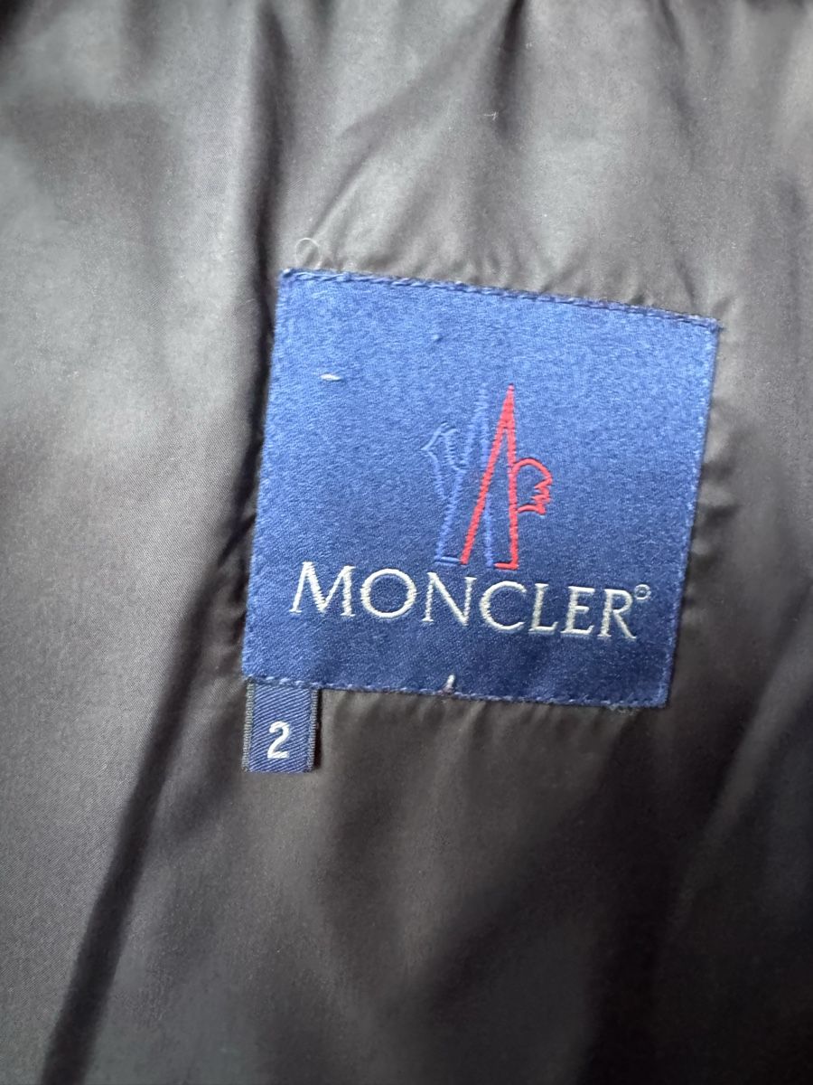 Moncler Jacken: Jacke Moncler – Neu (gemäss Beschreibung) aus Saas im Prättigau von Holliwood 4
