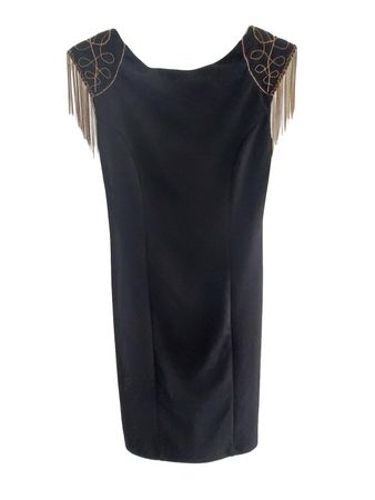 schwarzes Kleid