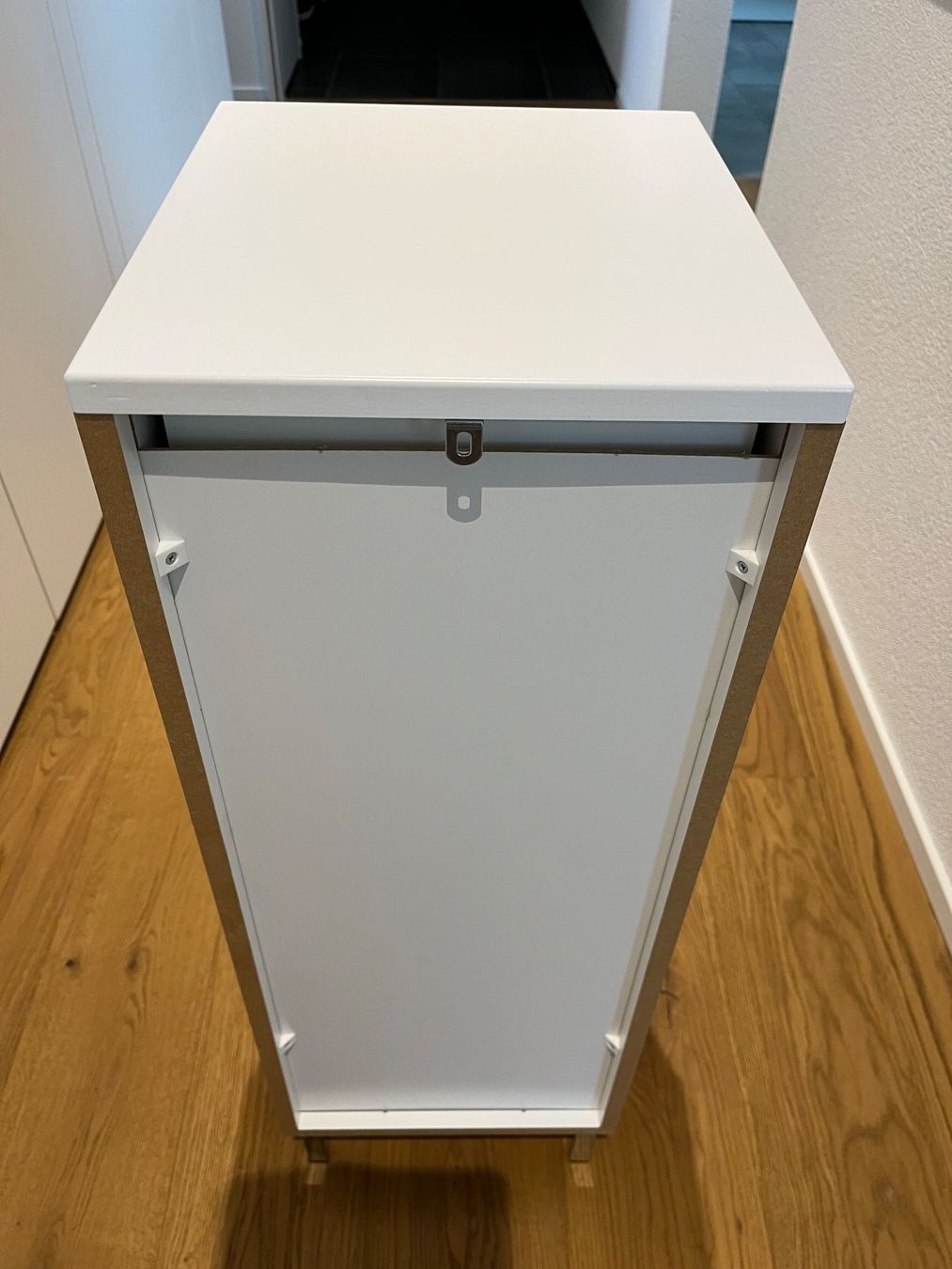 Schränke: Badezimmer-Hochschrank – Gebraucht aus Balgach von Olieto 2
