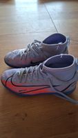 Nike Fussballschuh Gr. 35