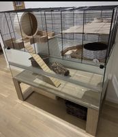 Hamsterkäfig mit Möbel