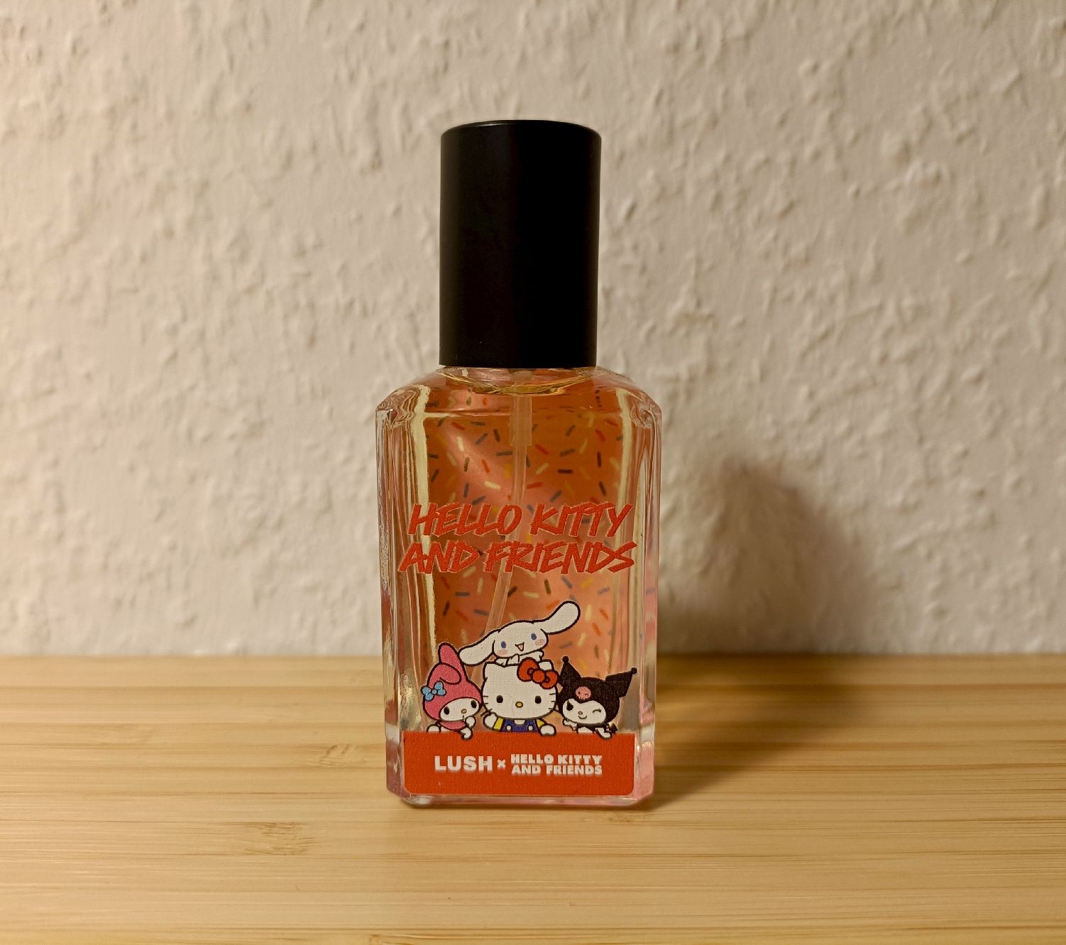 Lush Profumi & Eau de Toilette: Lush x Hello Kitty and Friends – Nuovo (secondo la descrizione) da Basel venduto da erj_mm2m
