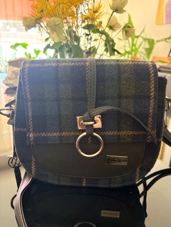 Umhängetasche Mucros kariert blau grün gebraucht