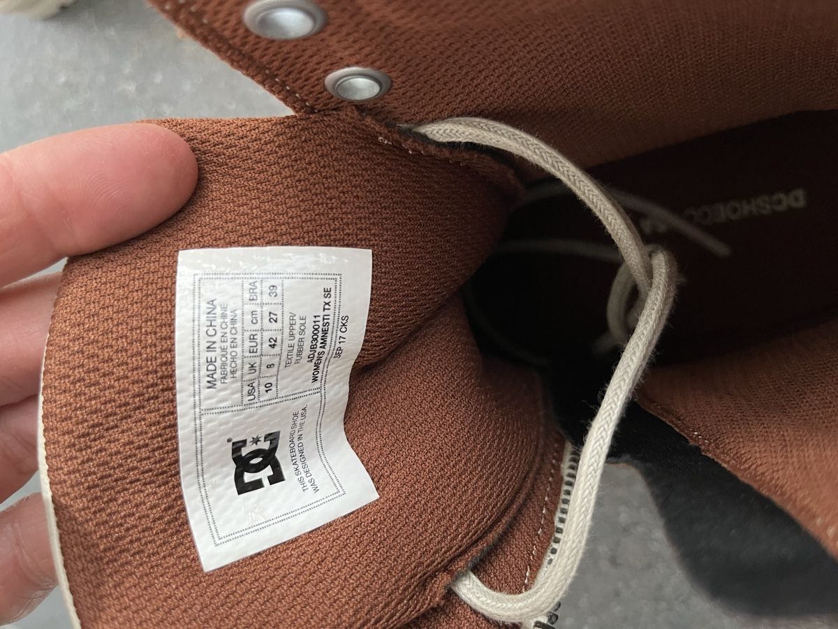 DC shoes Scarpe da donna: NEUE DC Schuhe / Boots - Gr. 41/42 – Nuovo (secondo la descrizione) da Davos Dorf venduto da AJRMBA 4