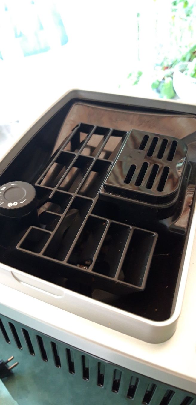 De'Longhi Macchine per caffè & Macchine per espresso: Kaffeemaschine DeLonghi – Usato da Neuenhof venduto da elRey123 5