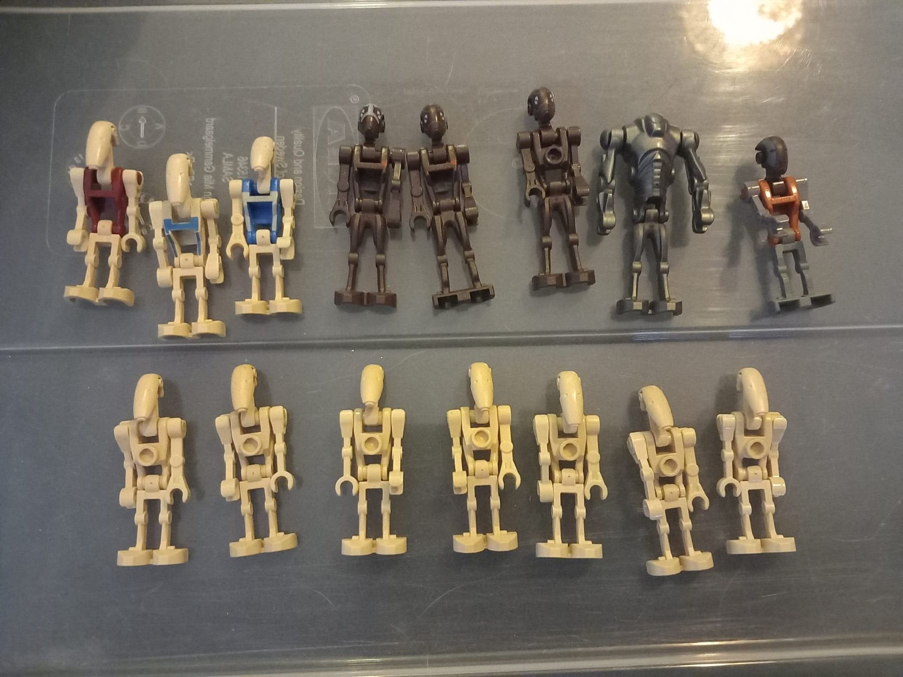 Lego Statuette: 15  Lego Star Wars Druiden, Battle Doid ... – Usato da Maschwanden venduto da summernight7
