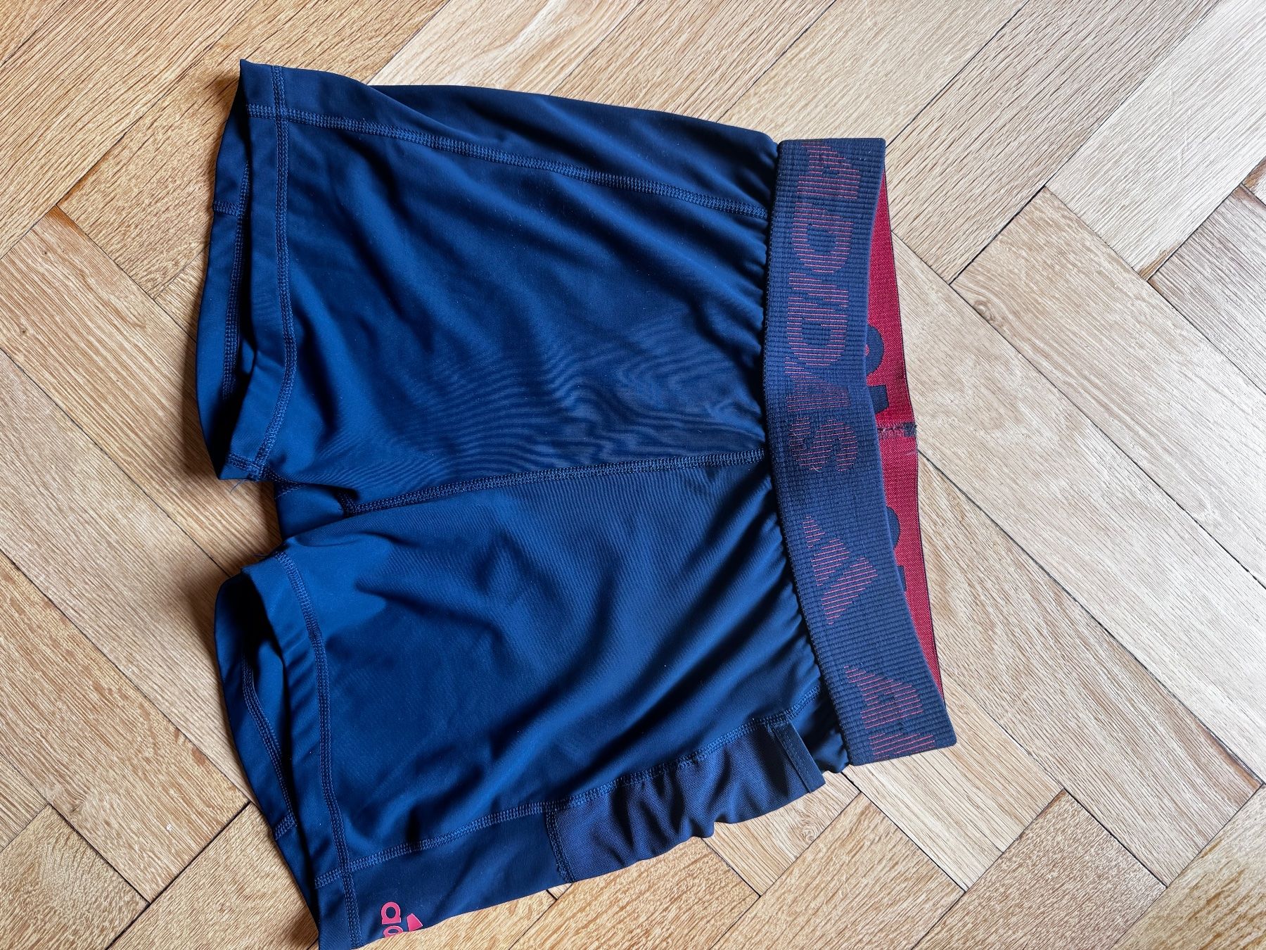 Hosen: Adidas Shorts – Gebraucht aus Bern von Soophieee