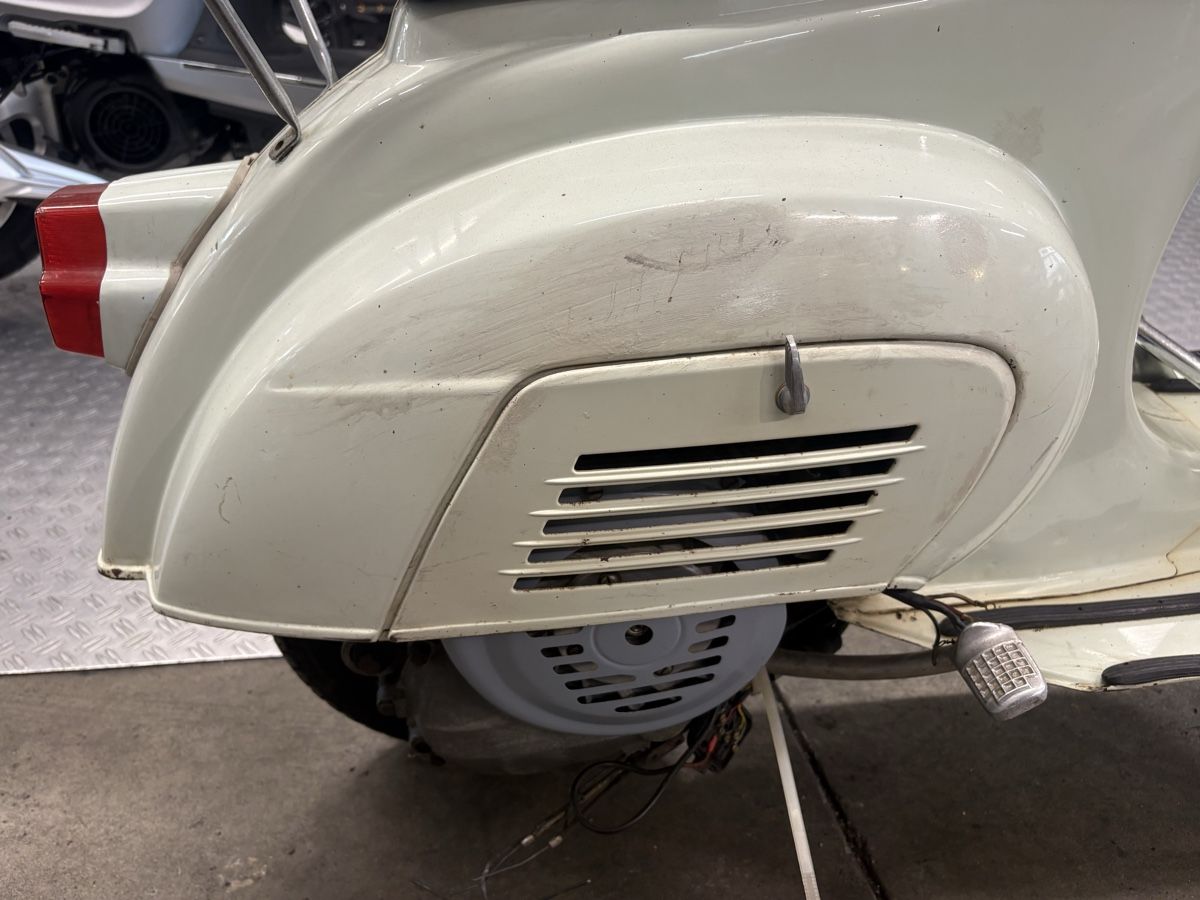 Vespa Scooters: Vespa 50 N – D'occasion à Basel par Rikardo_1979 8