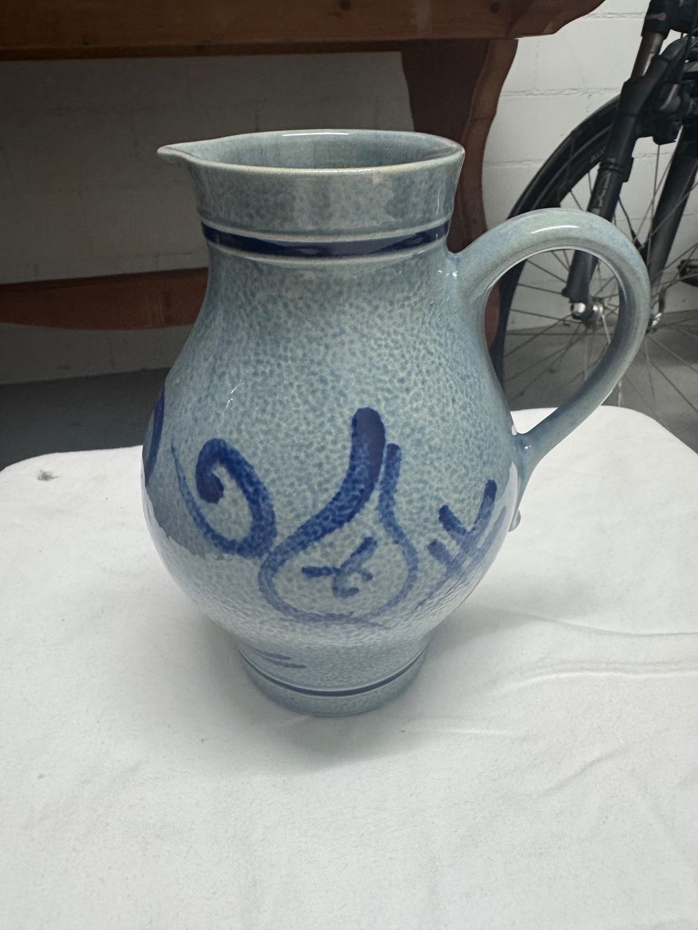 Vasi & Recipienti: Rustikale Steingut-Krug, Vintage Design – Usato da Winterthur venduto da tam_7tbh