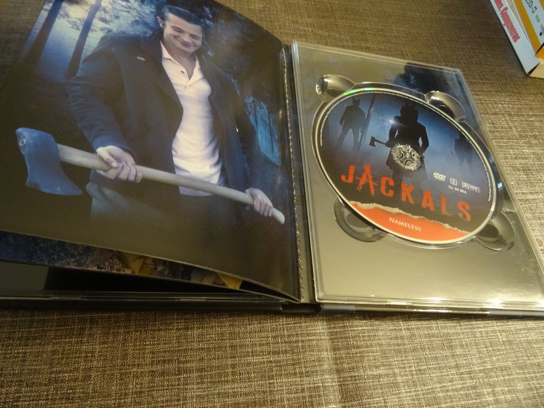Tutti i DVDs: Jackals - Full Uncut Version Mediabook BLU-RAY/DVD – Usato da Olten venduto da Disc-Verkauf 3