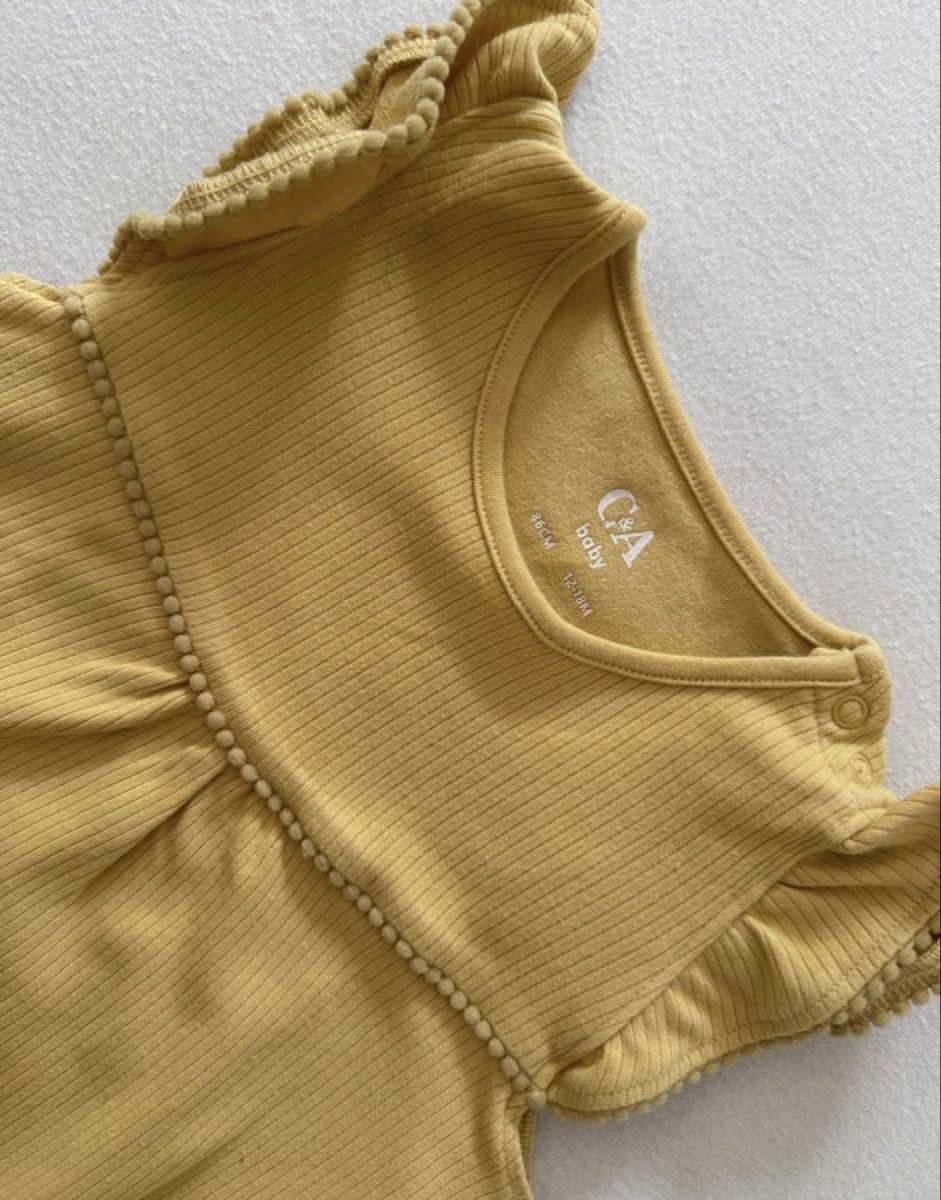 Vestiti & Gonne: Body bébé C&A, taille 86 – Nuovo (secondo la descrizione) da Sion venduto da fer_gwz6 1