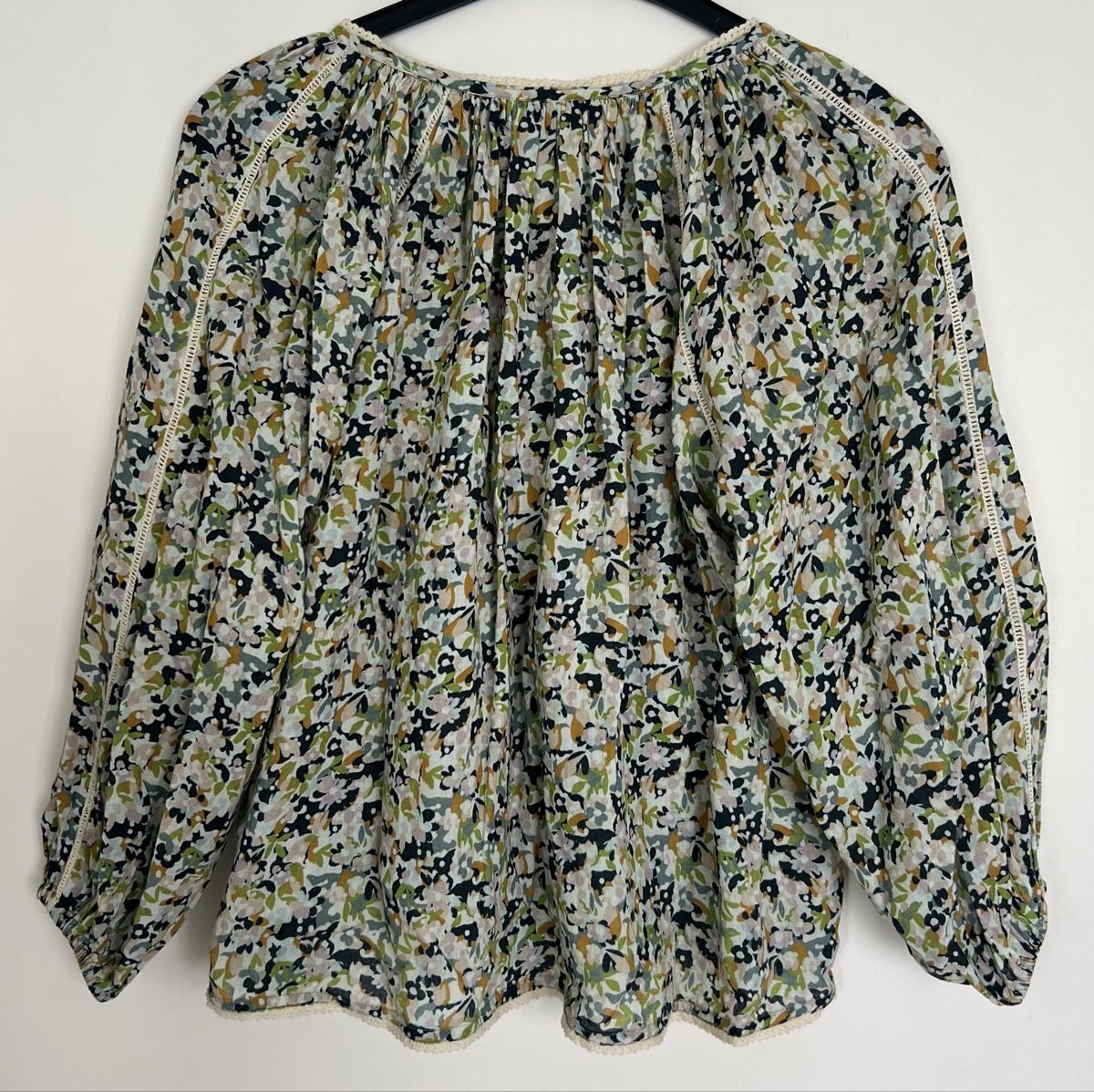 Camicette: M.A.B.E. Bluse Blumenmuster Grösse M – Usato da Uster venduto da Family_Boutique 1