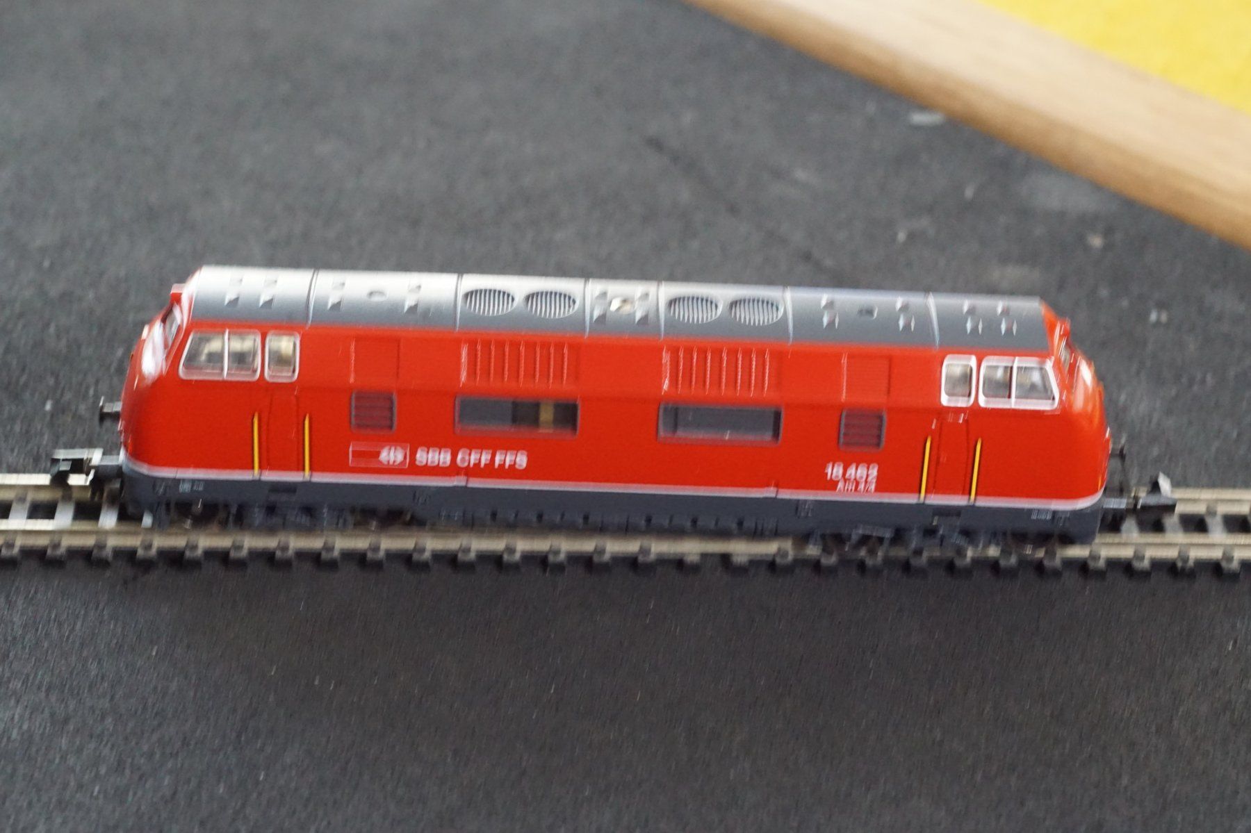 Arnold Modellini di ferrovie: ARNOLD Diesellok SBB Am 4/4 18462 – Usato da Gränichen venduto da iknow 7
