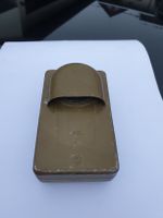 Militär Taschenlampe von M Carandache?