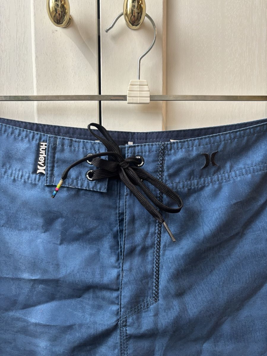 Costumi da bagno: Hurley Board Shorts Size 32 – Usato da Adliswil venduto da Ruedetu 2