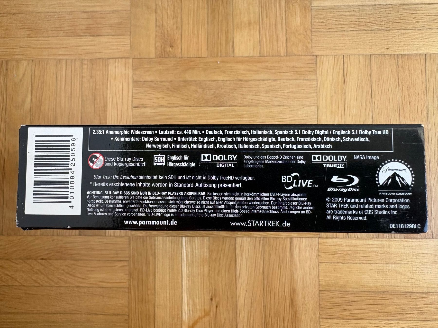 Tutti i DVDs: Star Trek: The Next Generation Motion Picture Collection – Usato da Zürich venduto da Malcom 7