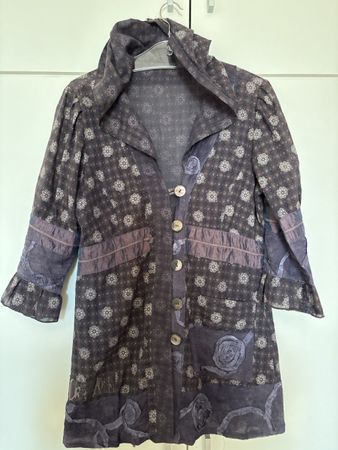 Jacke mit Kapuze violet