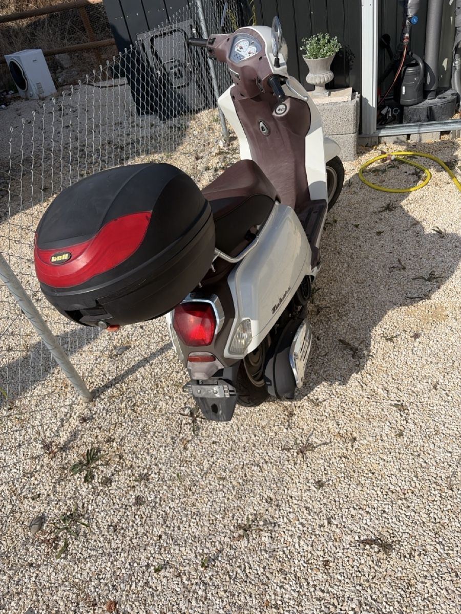 Route: Roller zahara 125 – D'occasion à Füllinsdorf par Rollex 1