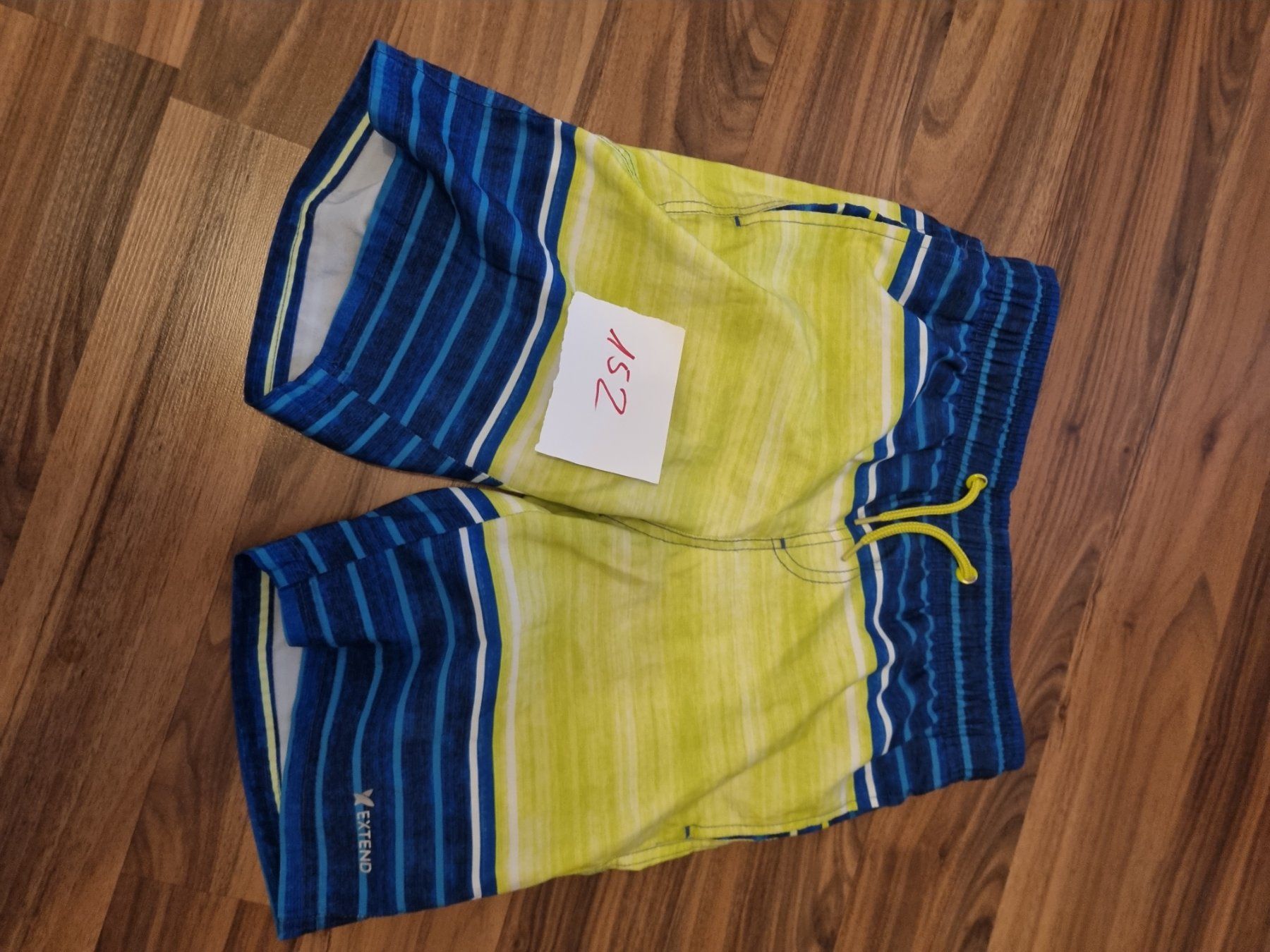 Pantaloni: Badeshorts Extend Gr. 152 – Usato da Oberrüti venduto da Nicki_Like