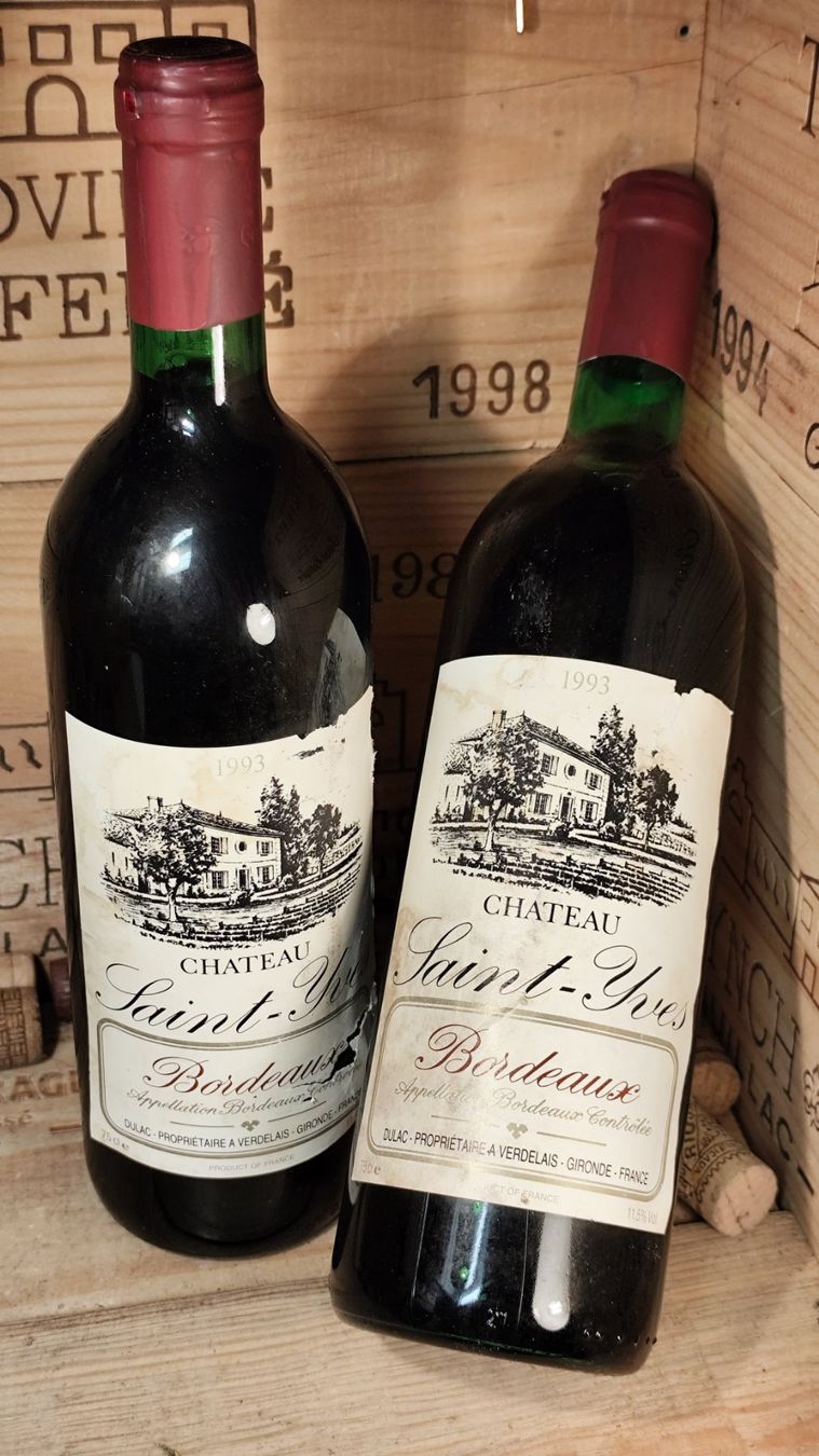 Vino: 2 x 1993 Bordeaux Chateau Saint-Yves – Nuovo e nell'imballaggio originale da Büsserach venduto da Vintage-vins 3